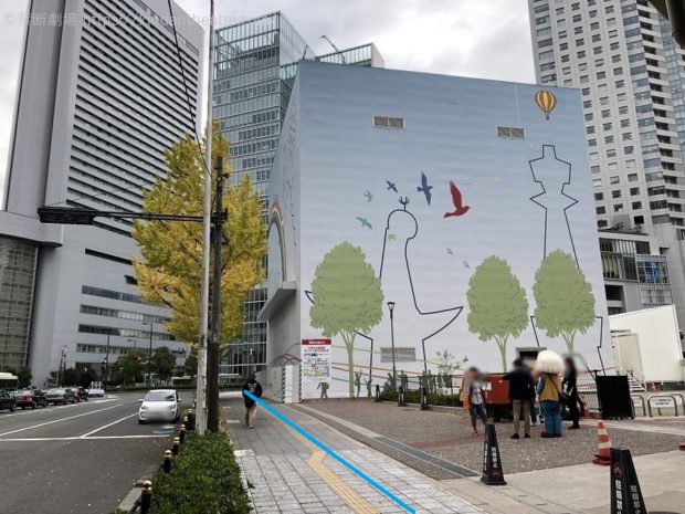 旧大阪郵便局前歩道