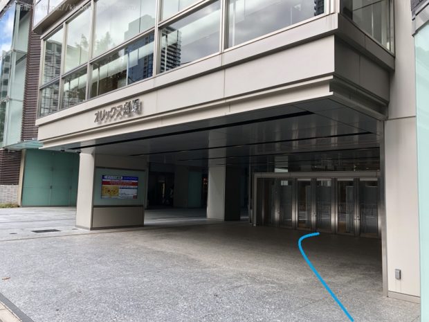 オリックス劇場玄関