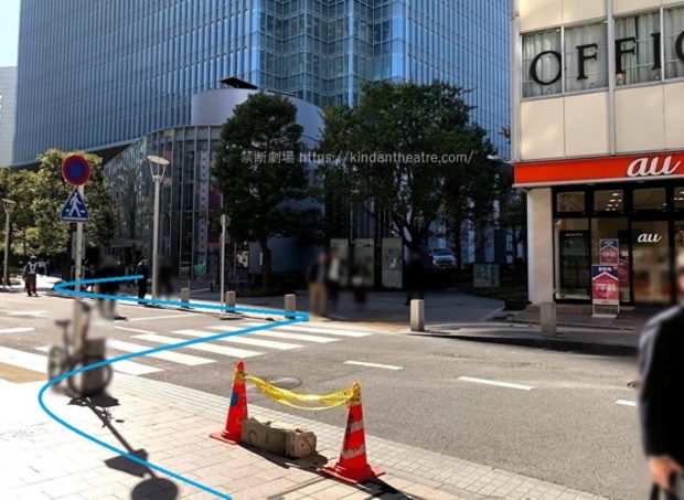 赤坂Bisタワー前