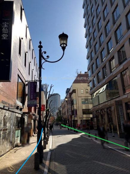 赤坂グランベルホテル前