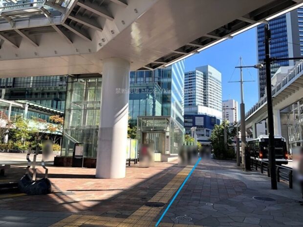 ハマサイト前歩道