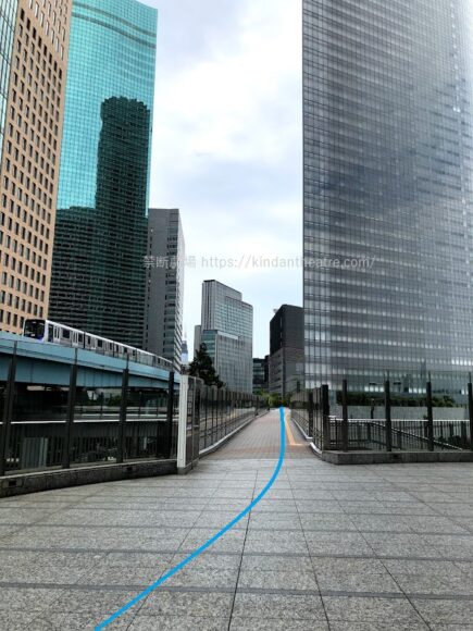 汐留シオサイト ペデストリアンデッキ