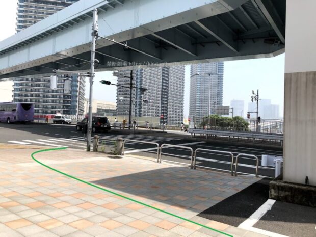 豊洲有明線　有明中央橋南交差点　横断歩道