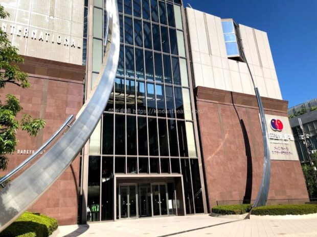 アプローズタワー入口 ホテル阪急インターナショナル 梅田芸術劇場