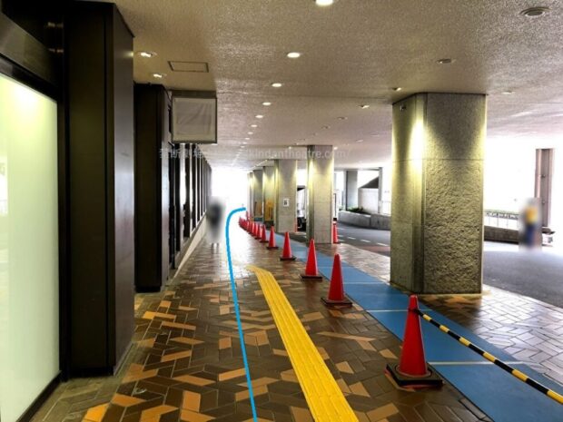 東京モノレール浜松町駅1階外通路部分