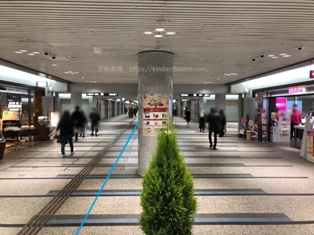 クリスタ長堀 フィッシュ広場付近