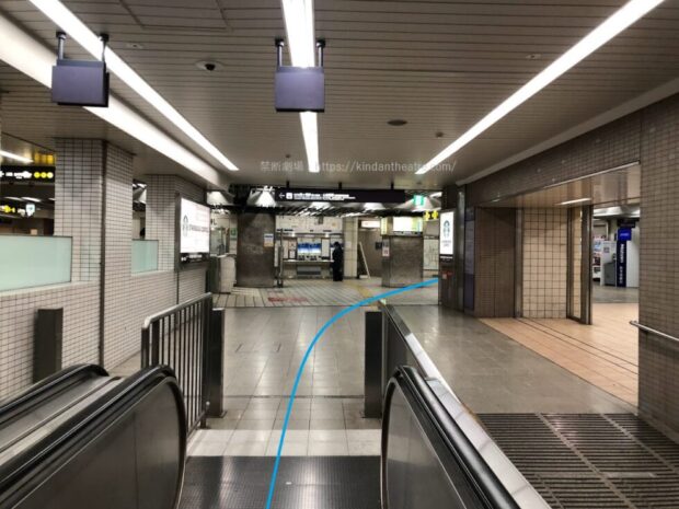 四ツ橋駅 北改札口付近 動く歩道終点