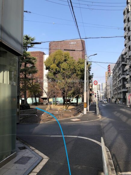 オリックス劇場　新町北公園付近　歩道