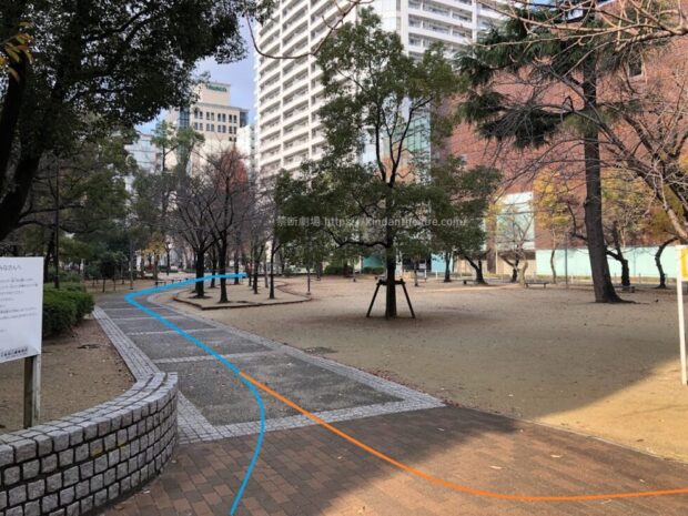 オリックス劇場　新町北公園　小路