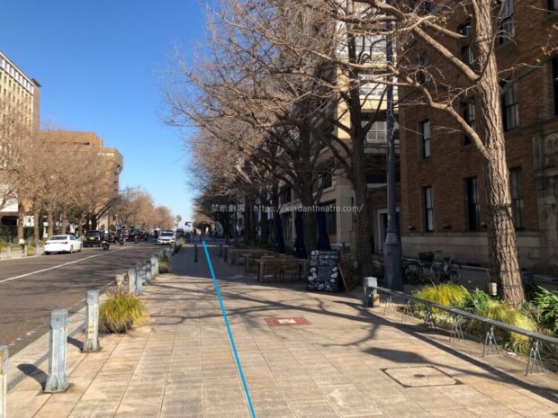 日本大通り歩道