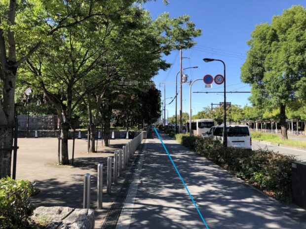 大阪城公園前・玉造筋歩道