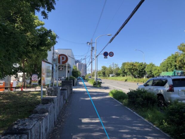 大阪城公園沿い 玉造筋 歩道
