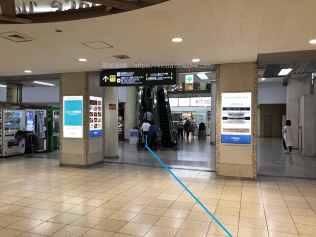 大阪上本町駅 地下通路 近鉄百貨店入口前 付近