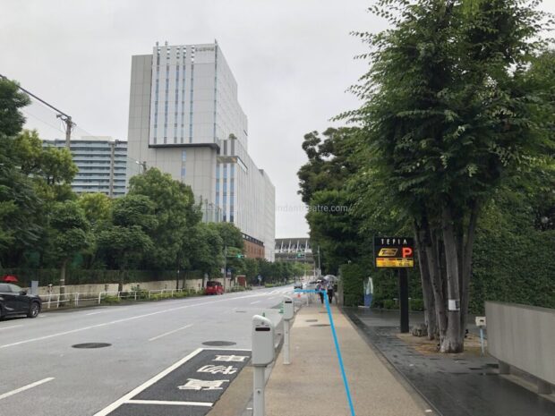 スタジアム通り　Tepia前