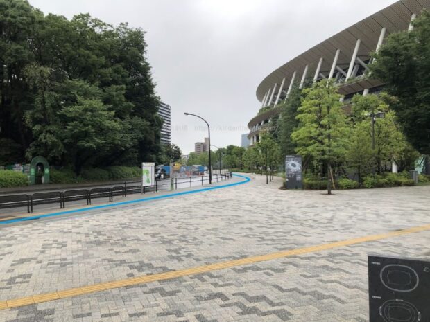 国立競技場　外周　歩道