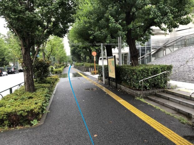 東京体育館　歩道