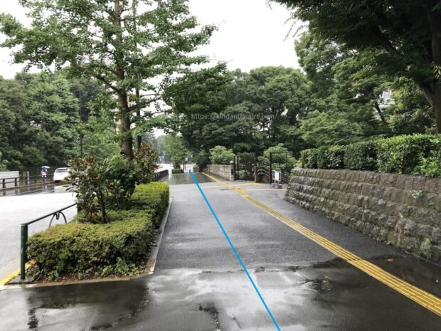 東京体育館　歩道