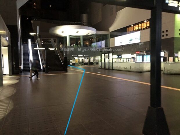 JR京都駅1階コンコース　中央口付近