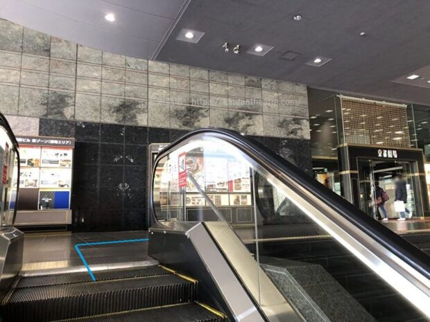 京都駅ビル　東ゾーン　劇場エリア　エントランス付近