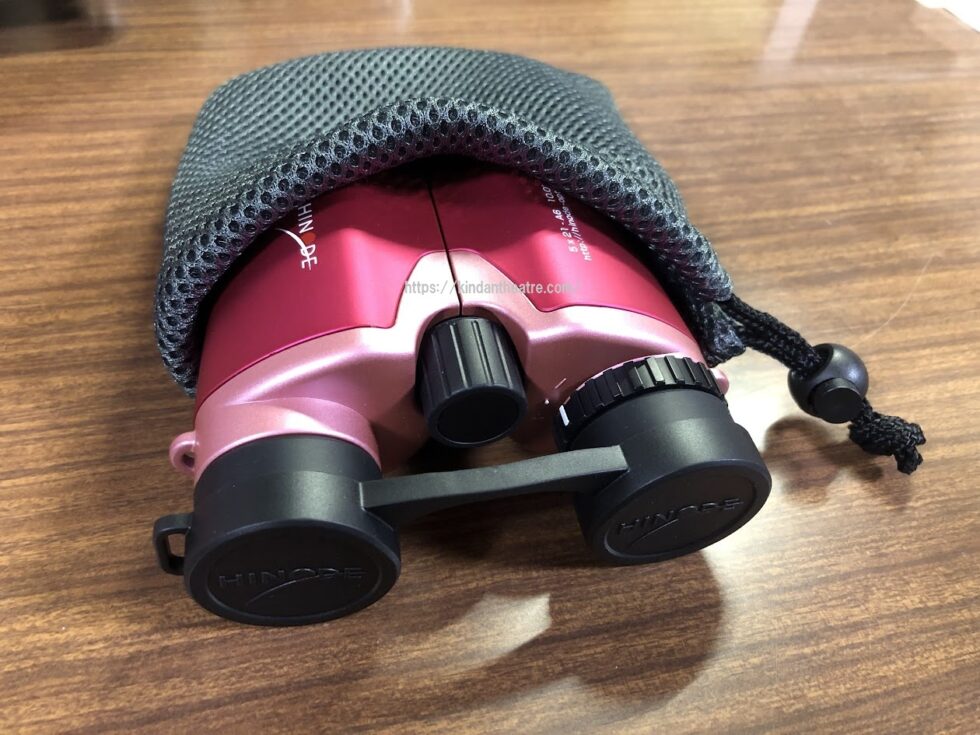 劇場内で音が鳴らないヒノデ 5x21-A6付属のメッシュポーチ